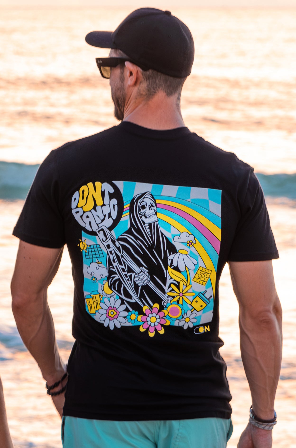 Don't Panic - Black